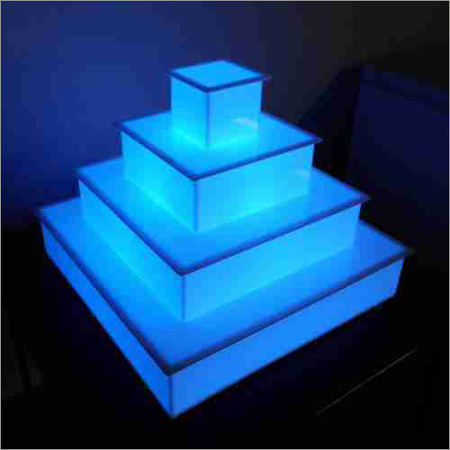 Acrylic Pyramid Stand