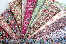 Printed Fabrics - Cotton Blend 44 Inches Wide 150 gsm | Good Colorfastness Durable Material Vibrant Floral Patterns Versatile for Apparel & Home DÃ©cor