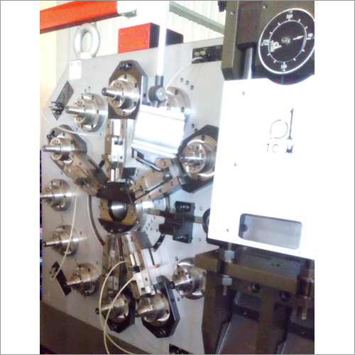 CNC Wire Forming Machine
