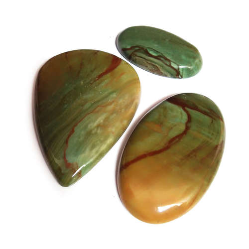 Shaped gemstone