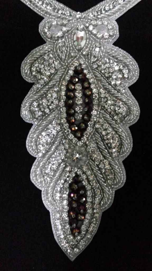 Gorgeous slim work crystal neckline for customized dresses