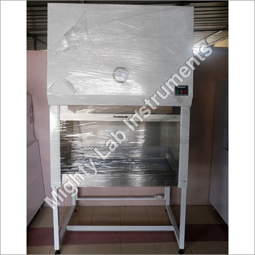 Horizontal and Vertical Laminar Flow Cabinets