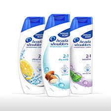 Head & Shoulders - Plastic Bottle 18x6x6cm, 400ml, Flip-Top Cap | Cleanses Scalp, Reduces Dandruff, 2-in-1 Formula