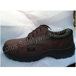 Low Ankle Safety Brown Shoe