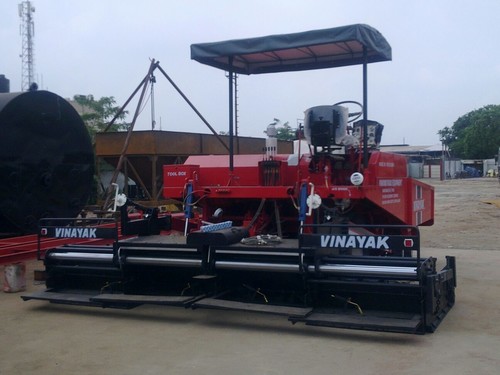 Asphalt Paver Finisher