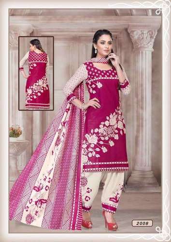 चूड़ीदार सूट