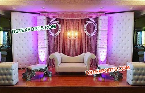 Fantastic Tufted Panel Wedding Stage