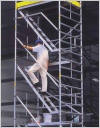 Double Width Scaffold With Interval Ladders Application: Construction