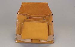Single Pouch Grain Leather