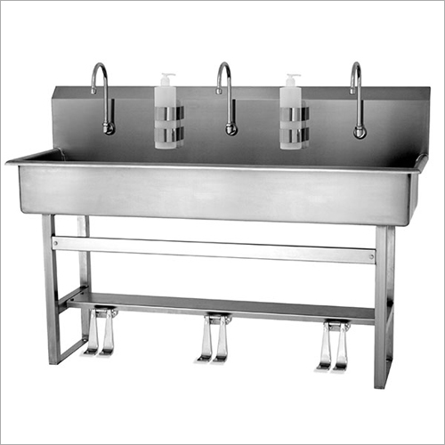 3 Person Floor Mounted Wash Stations By MODERN SPARE PARTS