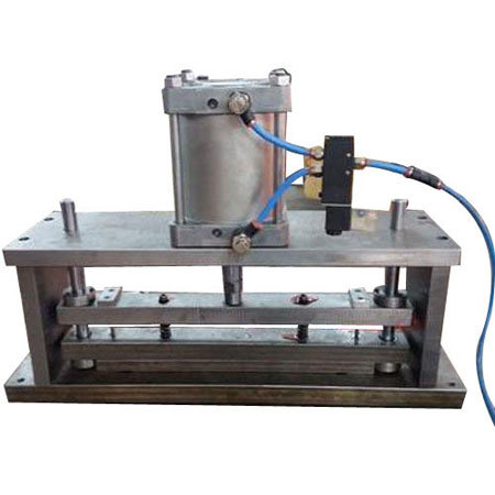 Tool Pressing Machine