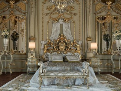 Luxury Classic Carved Bed