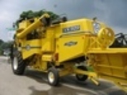 Heavy Duty Combine Harvester