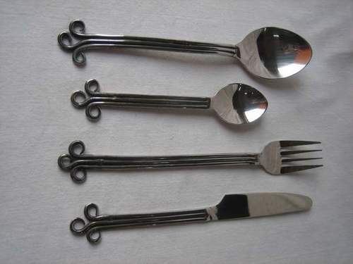 Polish Steel Cutlery Set Of 4