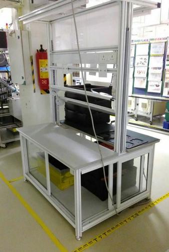 Aluminum Extrusion Esd Workstation Application: Working In Clean Room