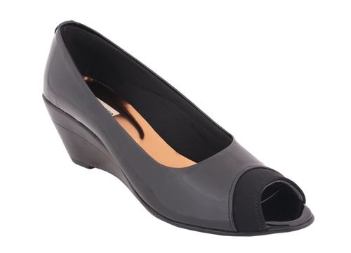 Ladies formal shoes
