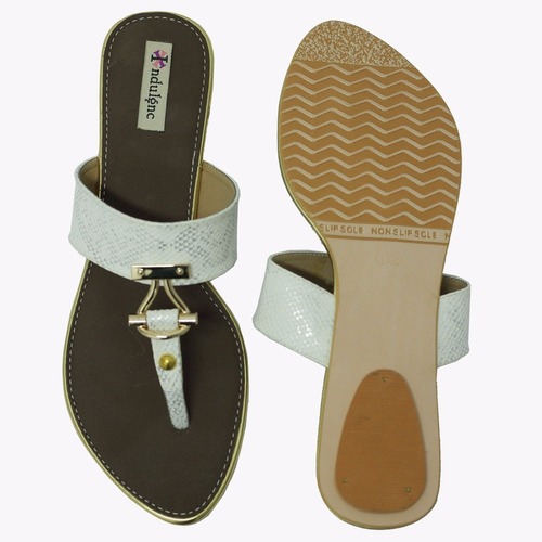 Ladies Flat Sandal