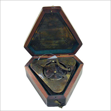 Sundial Compass