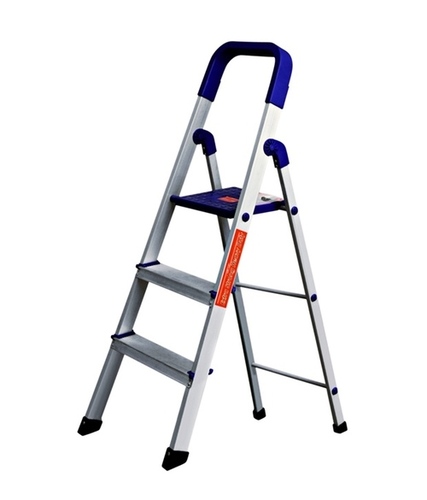 ALUMINUM LADDER