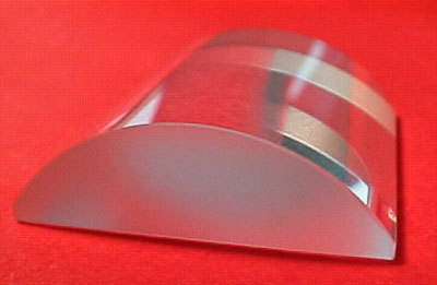 Plano convex cylindrical lens