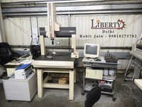 Mitutoya Coordinate Measuring Machine (CMM)
