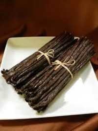 100% Natural Vanilla Beans - Whole Pods, 10-20cm Long, Black Color, 35% Moisture, Handpicked, No Additives, Perfect For Desserts And Beverages