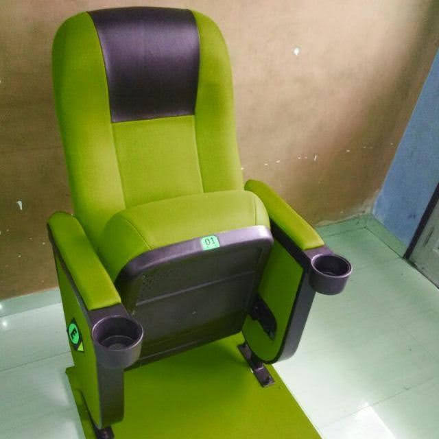 Cinema Seating Chairs - Moulded PU Foam, Tubular Steel Structure, 560 x 800 x 1050 mm | Elegant Design, Auto Tip Option, Cup Holder, Custom Color Shades
