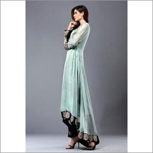 Ladies Casual Pakistani Suit