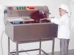 Chocolate tempering machine