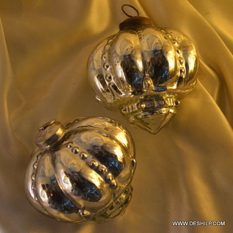 SILVER CHRISTMAS ORNAMENTS