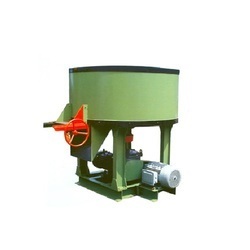 Small Pan Mixer
