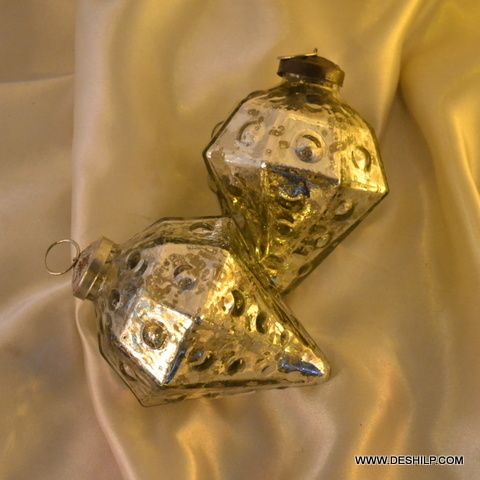 SILVER CHRISTMAS ORNAMENTS