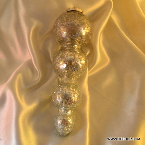 Tree Shape Hanging Bells - Color: Golden