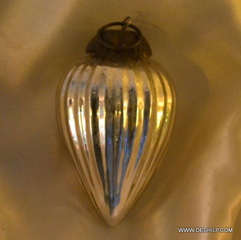 SILVER CHRISTMAS ORNAMENTS