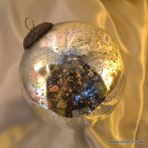 Plastic Christmas Balls