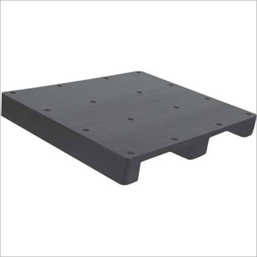 Black Plain Top Pallets
