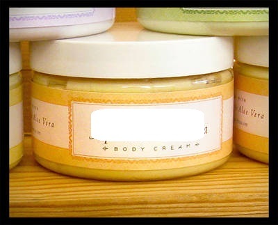 Cream labels