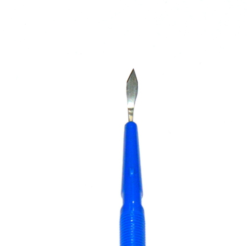 Keratome 1 - Surgical Steel, 15mm Blade Length, 115mm Overall | Precise Cuts, Sharp Blade, Ergonomic Textured Handle, Sterile Blister Pack
