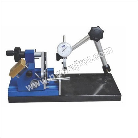 Runout Checking Gauge