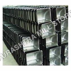 Elevator Bucket - SS/MS Thickness 1-4 mm Capacity 5-10 Ltr | Designed for Industrial Use Corrosion Resistant Durable Single Row Configuration