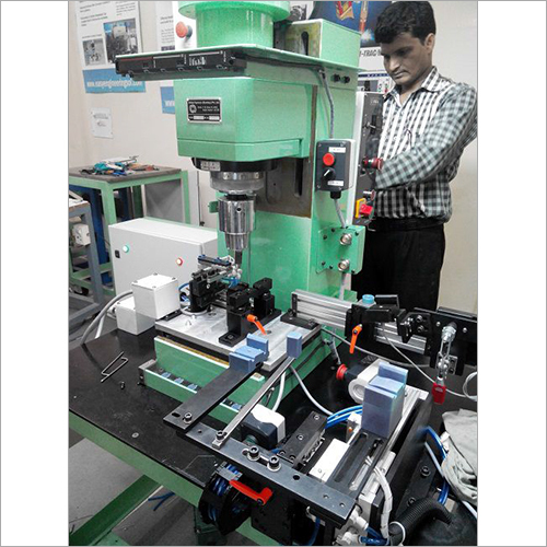 Power Window Regulator Riveting SPM