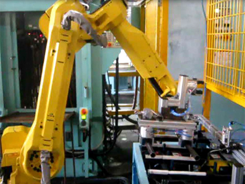 Robotic Pipe Feeding Machine