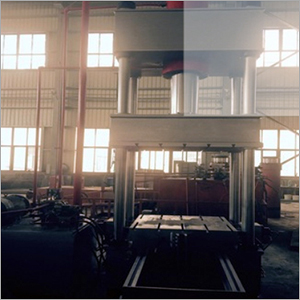 Hydraulic Four Column Press Machine By GUO ZHONG INTERNATIONAL LIMITED