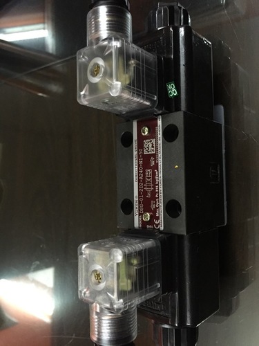 DSG-03-3C40-A120-N1-50 Solenoid Operated Directional Control Valve - Size 03, Oil Flow Direction Shifting, Actuator Control