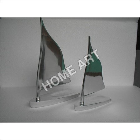 Metal Boats Yacht Pair