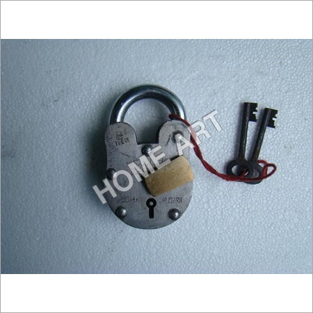 Old Look Jailor Lock