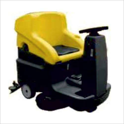 RIDE-ON SCRUBBER DRIER (COMFORT XXS66)