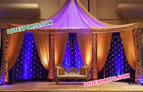 Delizo Pillars Wedding Stage