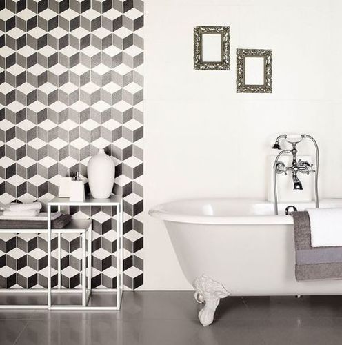 DECORATIVE LEATHER TILES