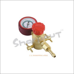 Single Stage Pressure Regulator With Single Gauge